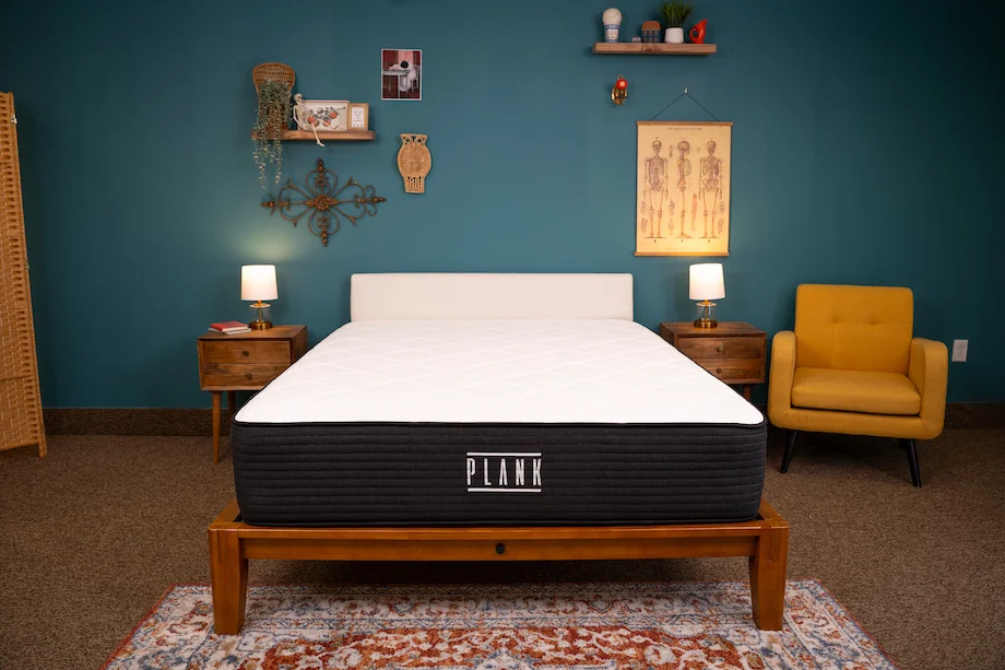 Best Mattress for People with a Herniated Disc - Medically Reviewed 8 Brooklyn Bedding Plank Firm Luxe Mattress