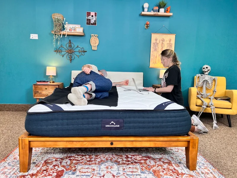 dreamcloud memory foam pressure testing