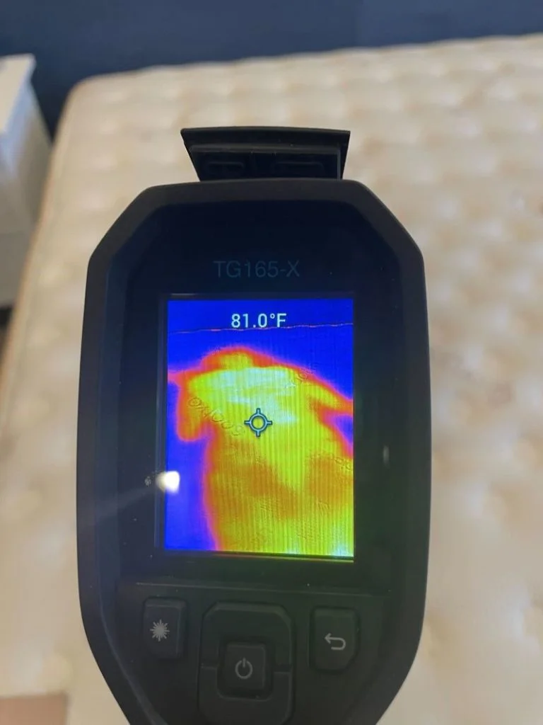 Saatva cooling test after 10 minutes
