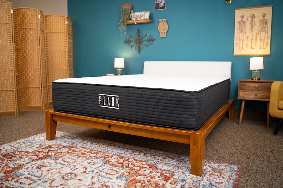 Best Mattress for People with a Herniated Disc - Medically Reviewed 132 Plank Firm Luxe side view