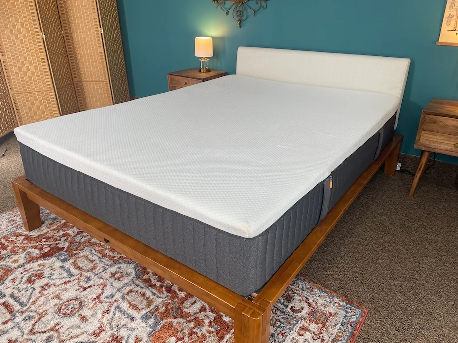Best Mattresses for Pressure Relief (2026) - Expert Tested 74 Emma Hybrid Comfort side view