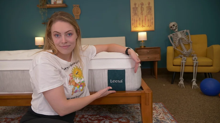 Leesa Sapira Chill Hybrid logo