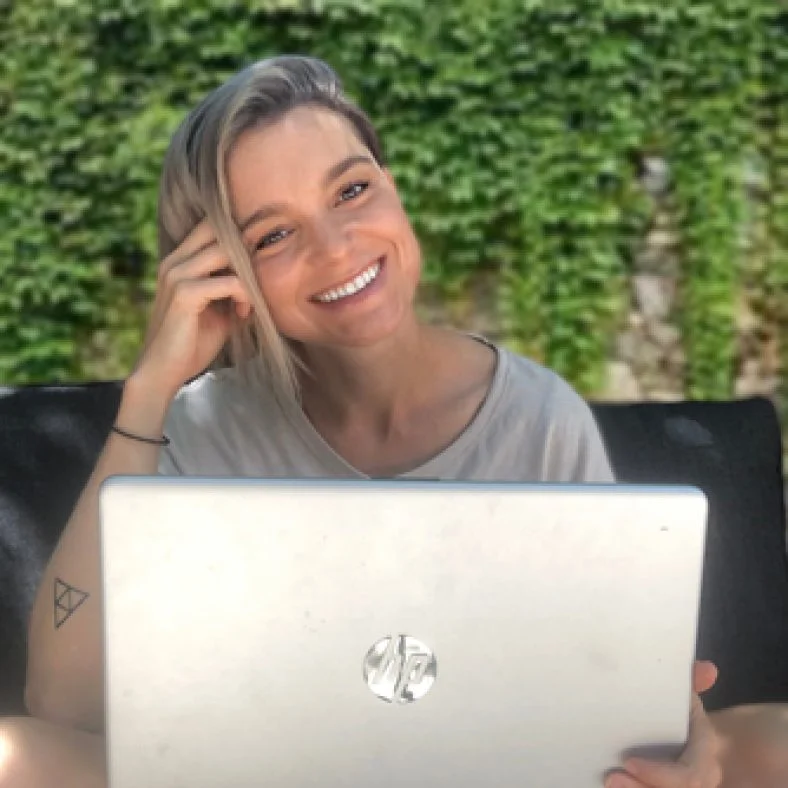 Natalie Grigson 1 Natalie G.