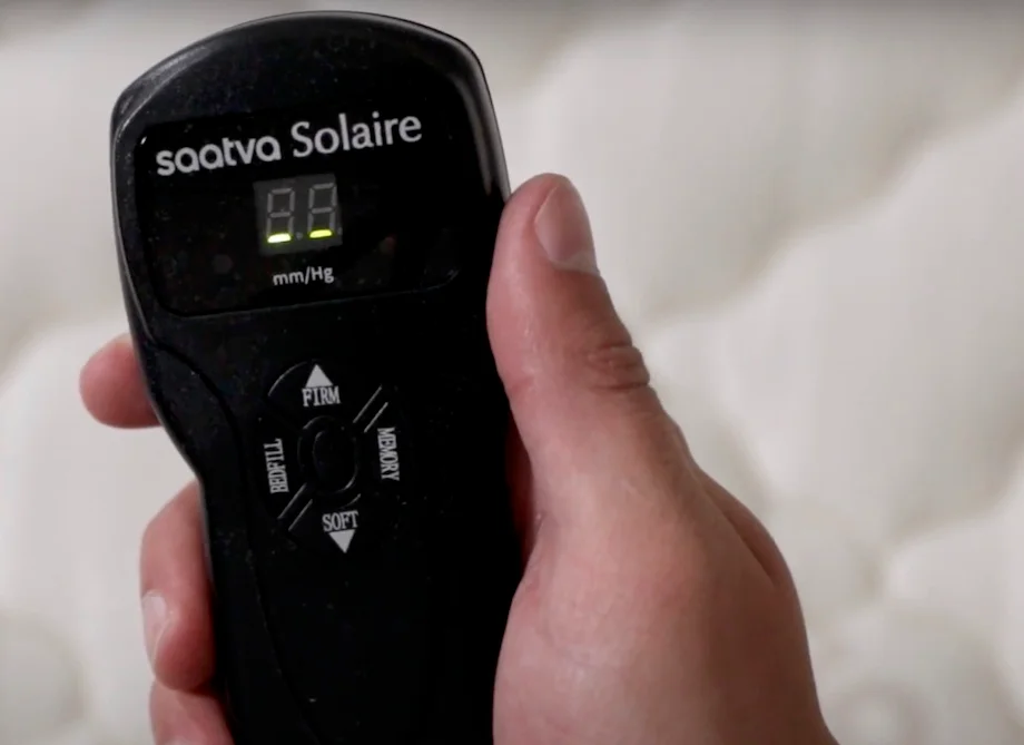 Saatva Solaire Mattress Review for 2026, Expert Tested 16 Saatva Solaire remote