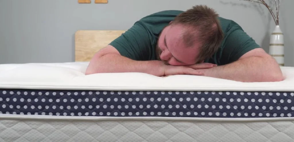 Sean tests WinkBeds Plus for heavyweight sleepers