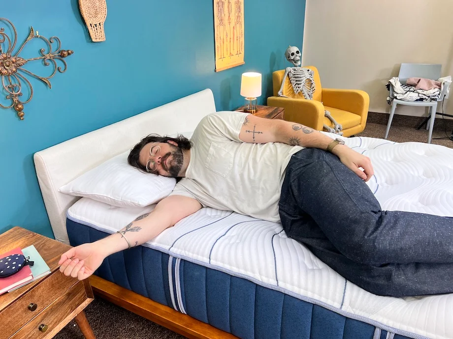 Bear Elite Hybrid heavy weight side sleepers