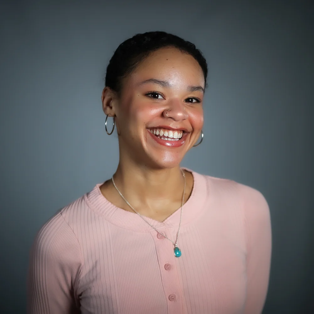 What to Wear to Bed for a Great Night’s Sleep 1 Loren Bullock