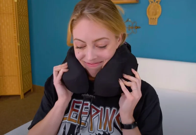 5 Best Travel Pillows for 2026 2 Cabeau Evolution S3 Travel Pillow