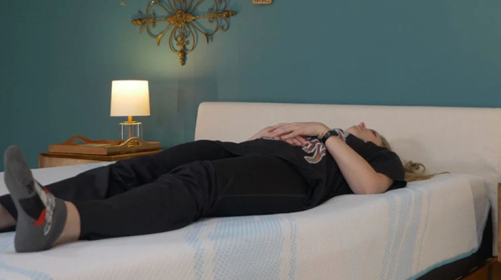 Tempur-Pedic Mattress Reviews 2026, Expert Tested 10 Julia is testing Tempur-Pedic ProBreeze mattress