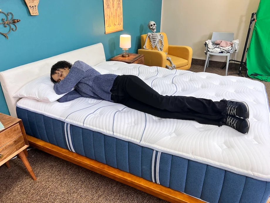Bear Elite Hybrid light weight side sleeper test